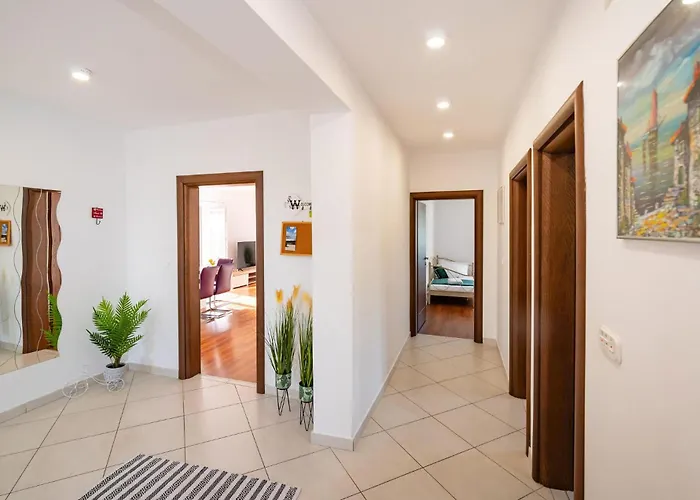 Tatil Evi Three-bedroom In Kruševo