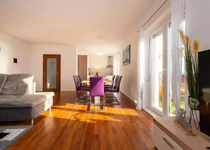 Three-bedroom In Kruševo