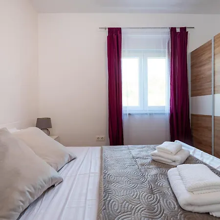 Three-bedroom In * Kruševo