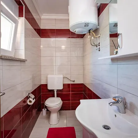 בית נופש Three-bedroom In Kruševo