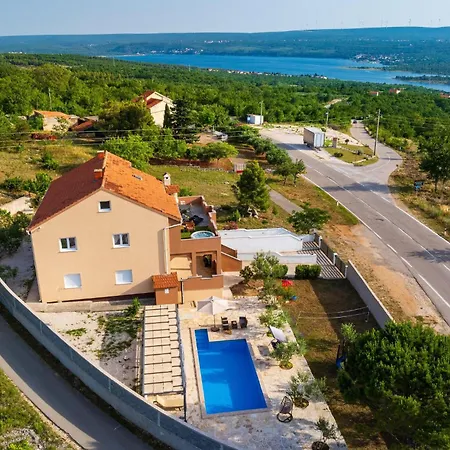 Σπίτι διακοπών Three-bedroom In