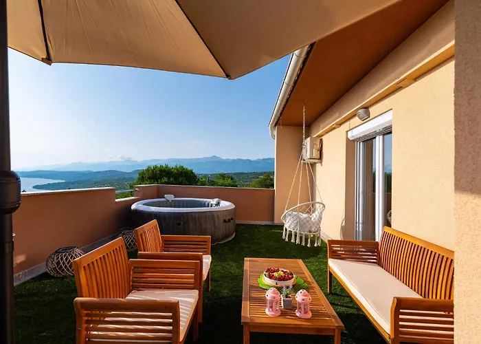 Three-bedroom In Σπίτι διακοπών