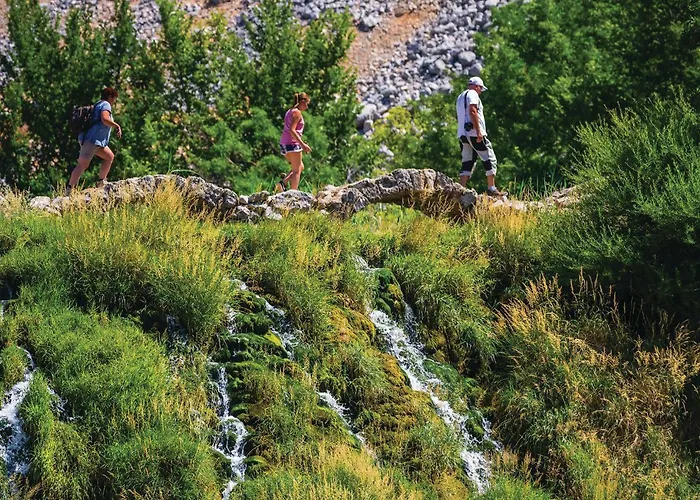 Σπίτι διακοπών Three-bedroom In Kruševo